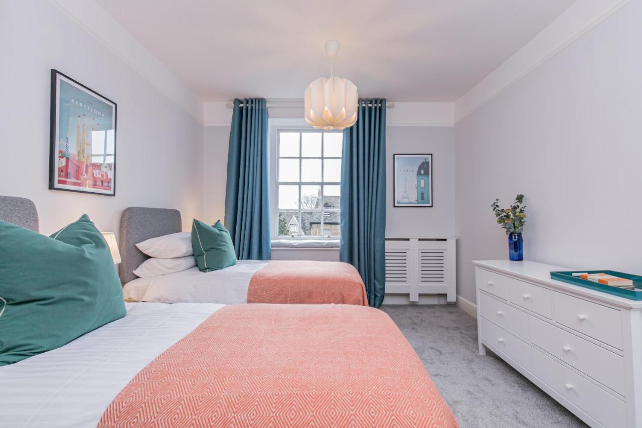 Oxfordshire Living - The Spencer Apartment - วูดสต็อก ภายนอก รูปภาพ